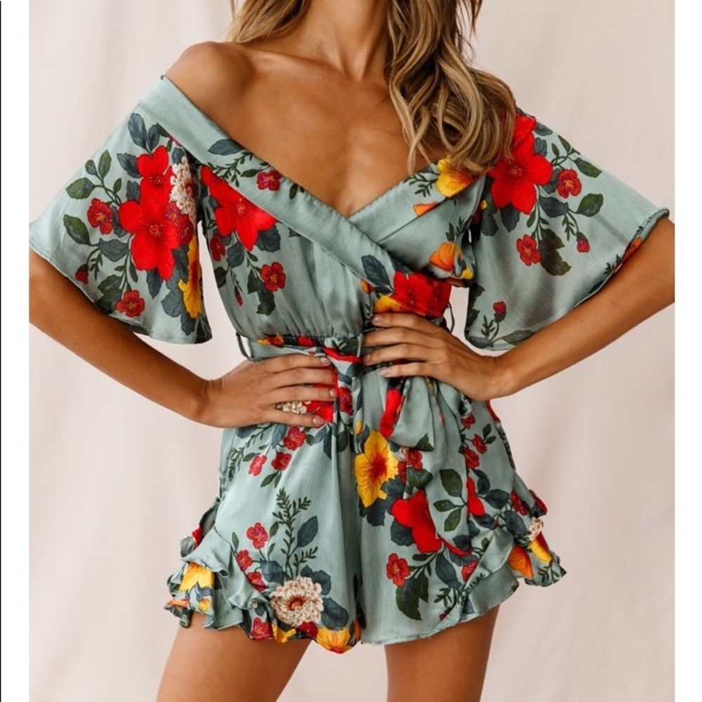 NWT Off-Shoulder Floral Romper Sage